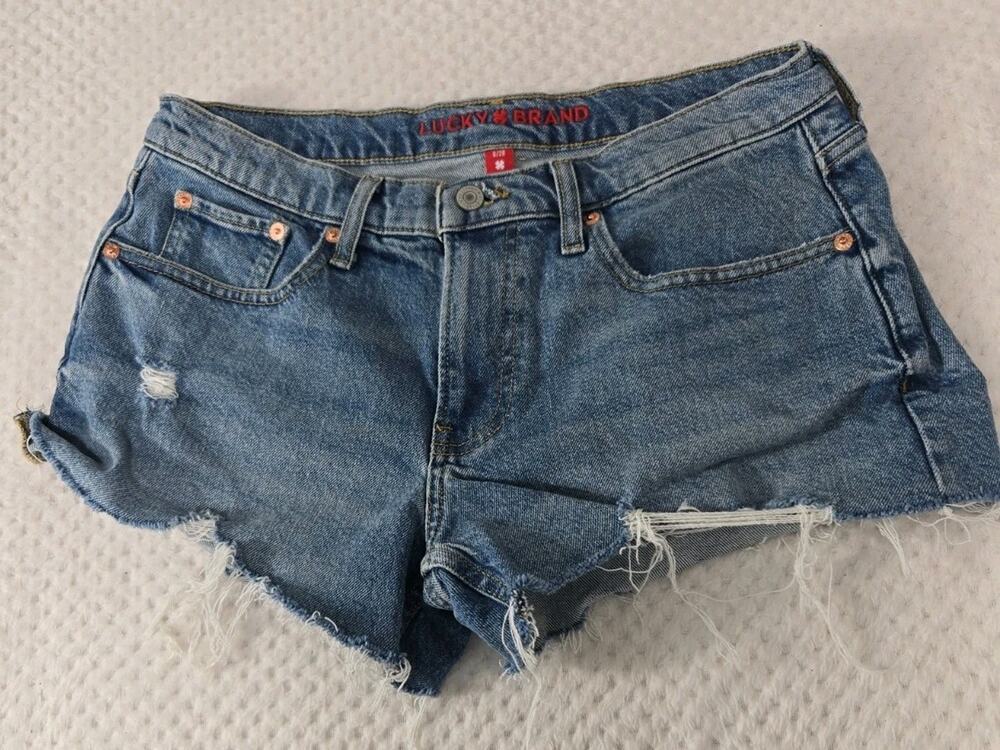 Lucky Brand Cut Off Denim Shorts Women Size 6/28 Light Wash Distressed Raw Hem